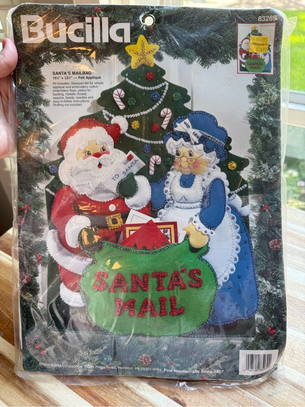 Vintage 1994 Bucilla Santa’s Mailbag Felt Appliqué Christmas Kit #83269 – New